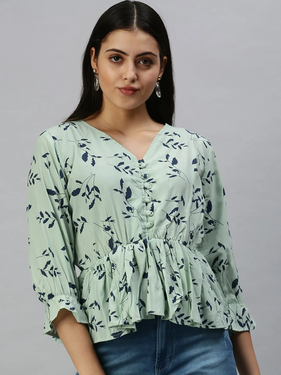 Women Green Floral Print Tropical Crepe Cinched Waist Top