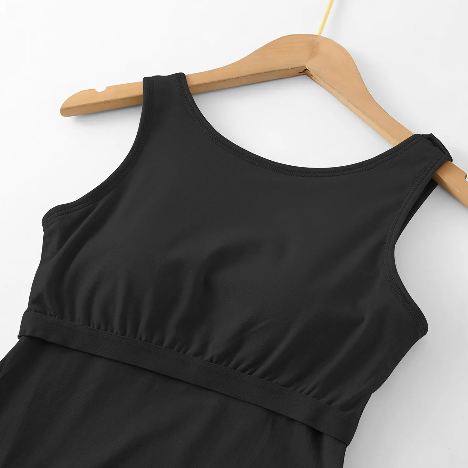Women Summer Basic Camisole with Built in Bra, Sleeveless Round Neck Slim Fit Vest, Suitable for All Seasons and Any Occasion