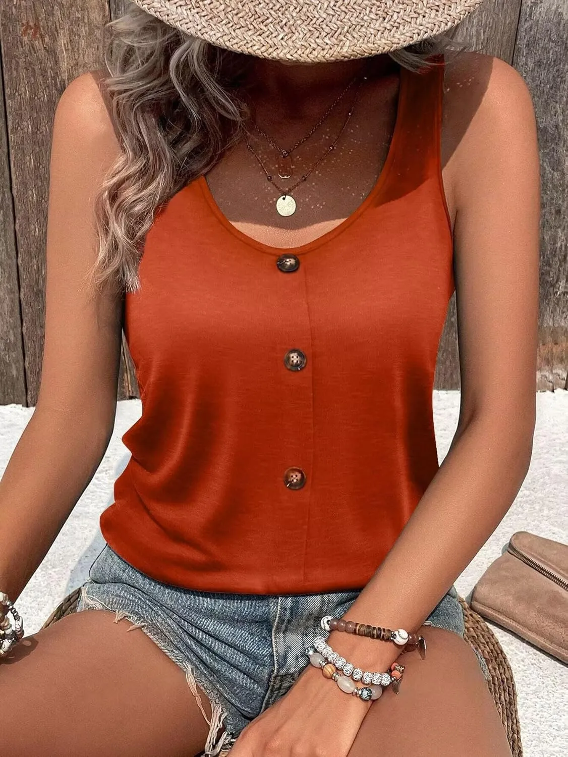 Women's Button Front Tank Top, 2025 Summer Casual Loose Fit Cami Scoop Neck Sleeveless Tops